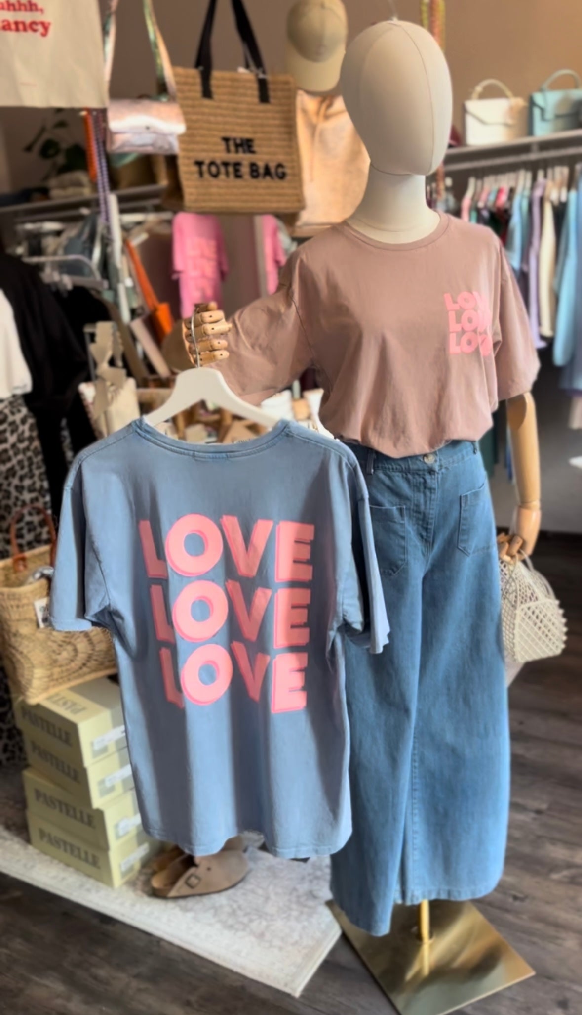 T-Shirt Love Love Love