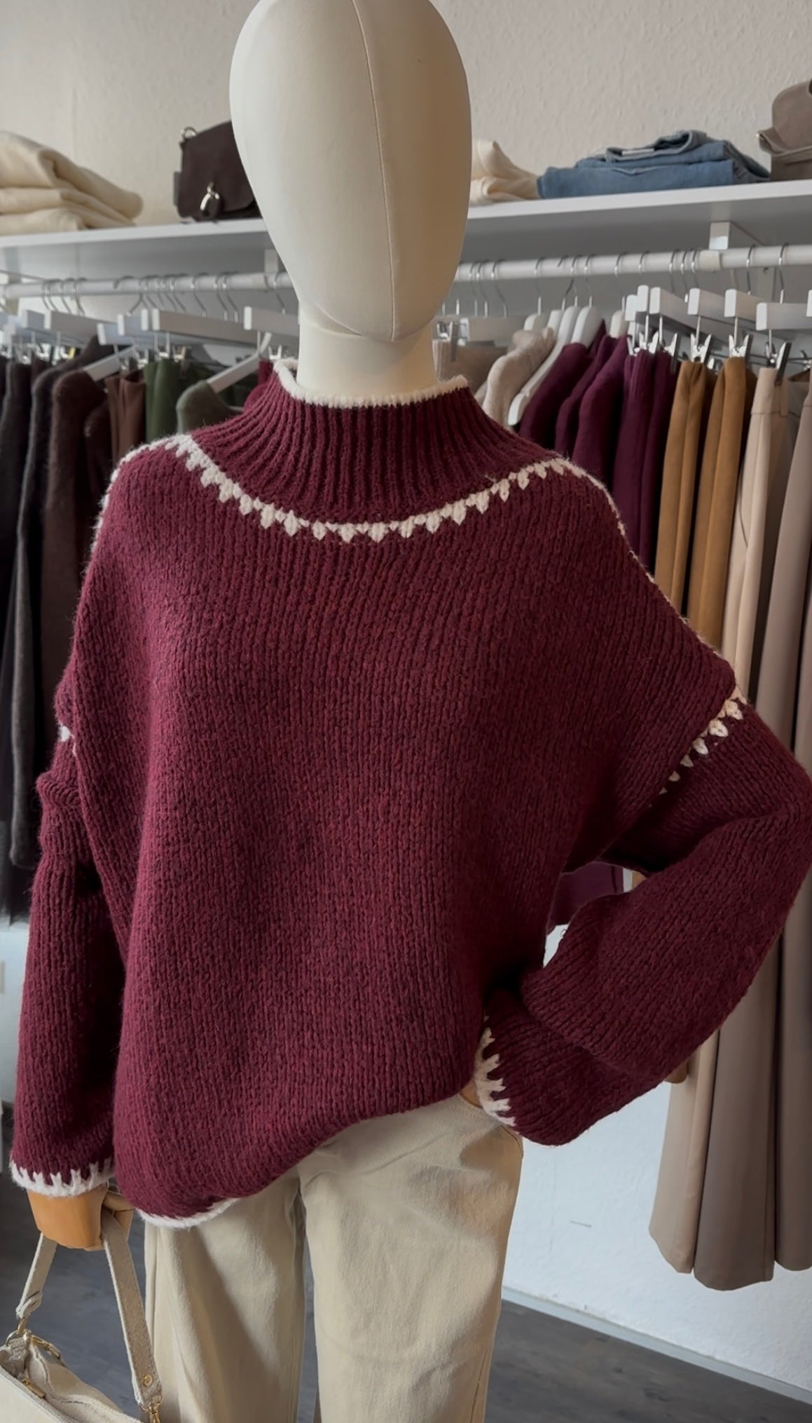 Strickpullover Berry Oversized